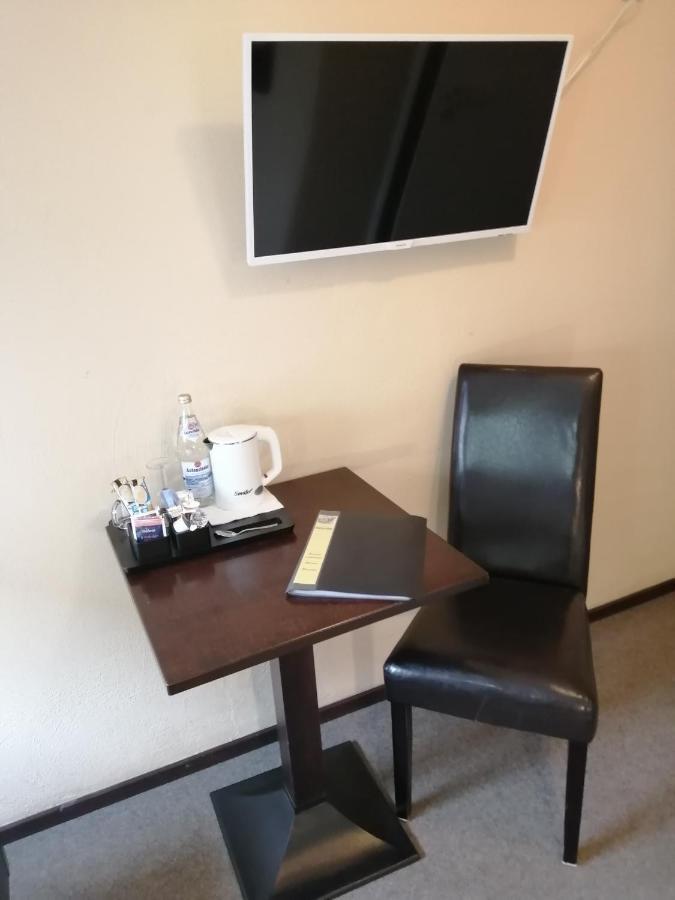 Hotel Augsburg Goldener Falke ภายนอก รูปภาพ