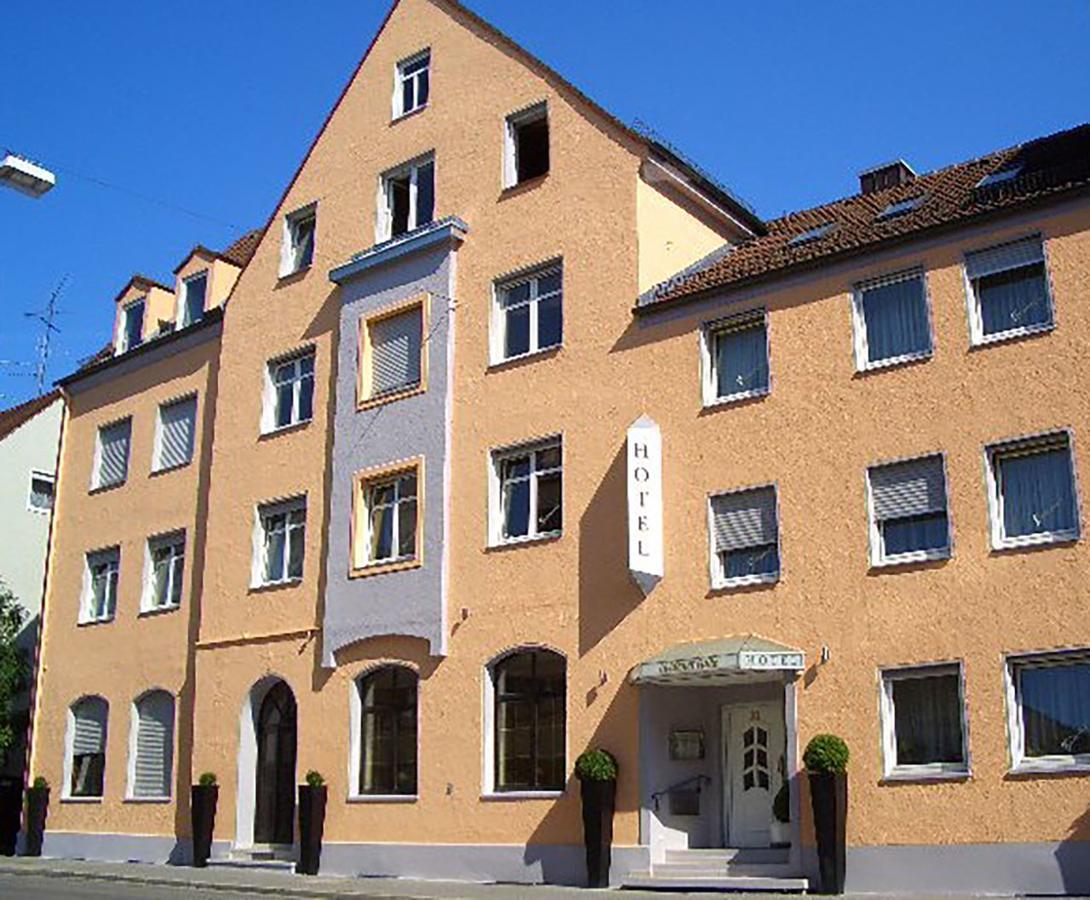 Hotel Augsburg Goldener Falke ภายนอก รูปภาพ